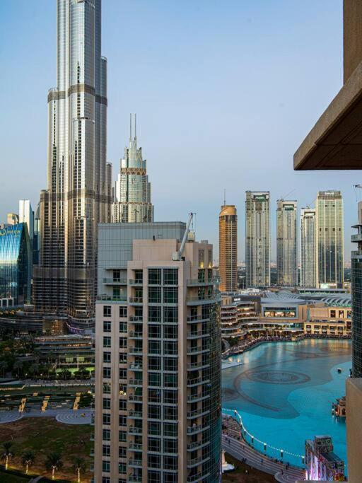 First Class 2Br With Full Burj Khalifa And Fountain View 迪拜 外观 照片
