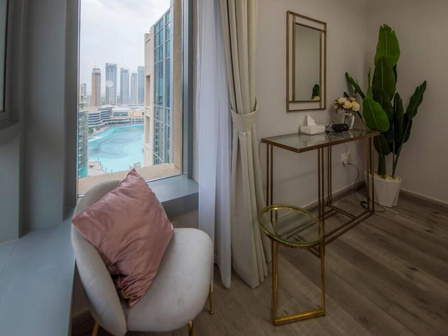 First Class 2Br With Full Burj Khalifa And Fountain View 迪拜 外观 照片
