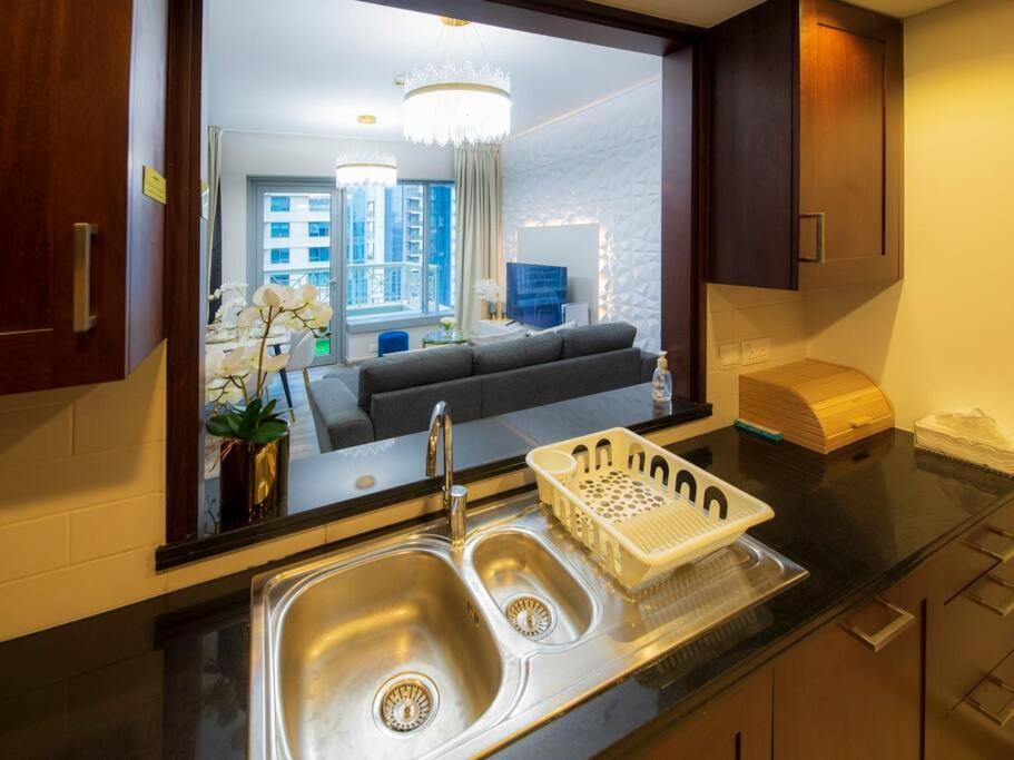 First Class 2Br With Full Burj Khalifa And Fountain View 迪拜 外观 照片