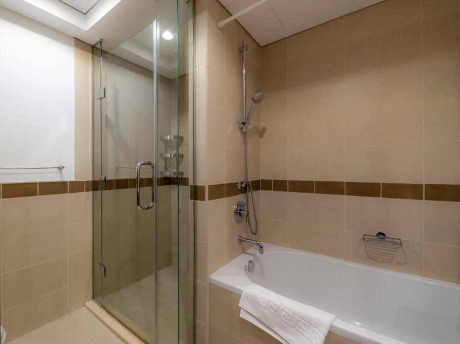 First Class 2Br With Full Burj Khalifa And Fountain View 迪拜 外观 照片
